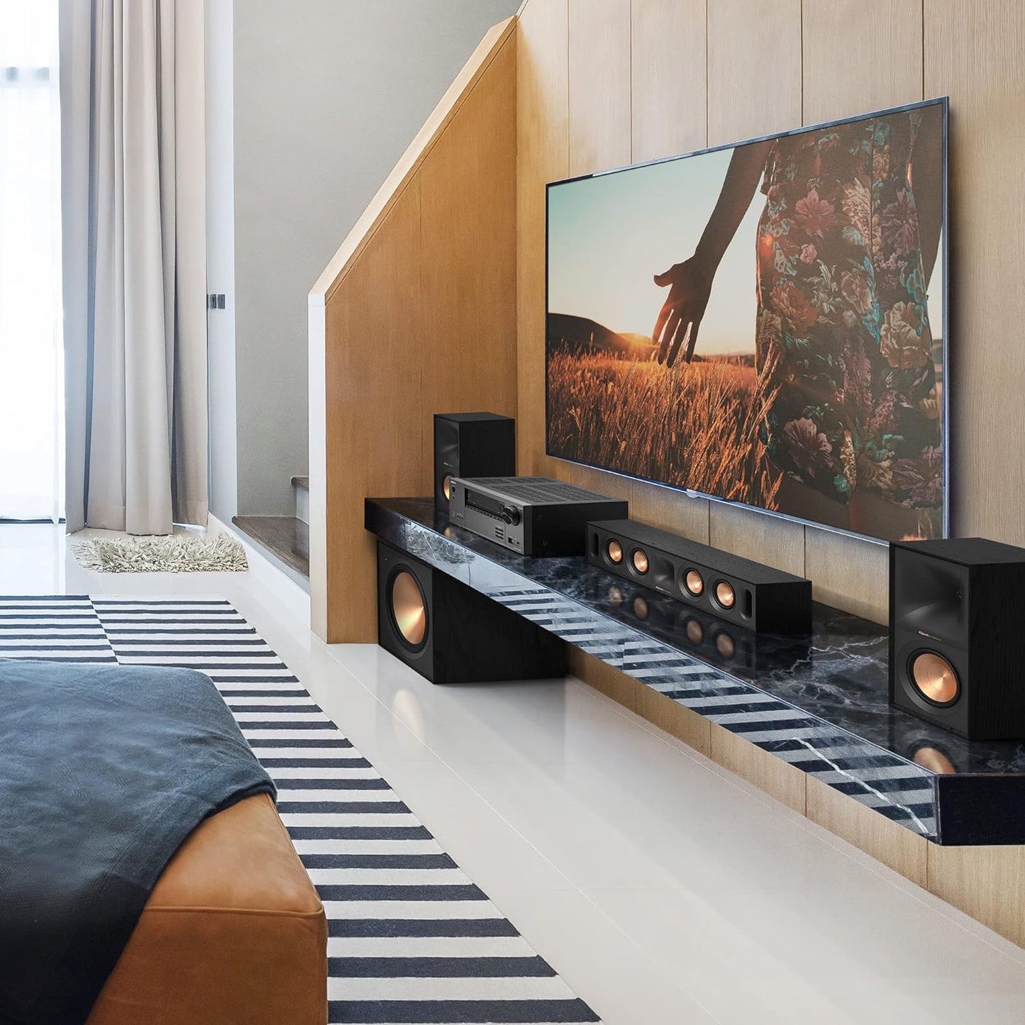 Klipsch R-121SW Black – Aktiver Subwoofer 30,5 cm (12 Zoll), Schwarz, digitaler Verstärker, 200 W/400 W