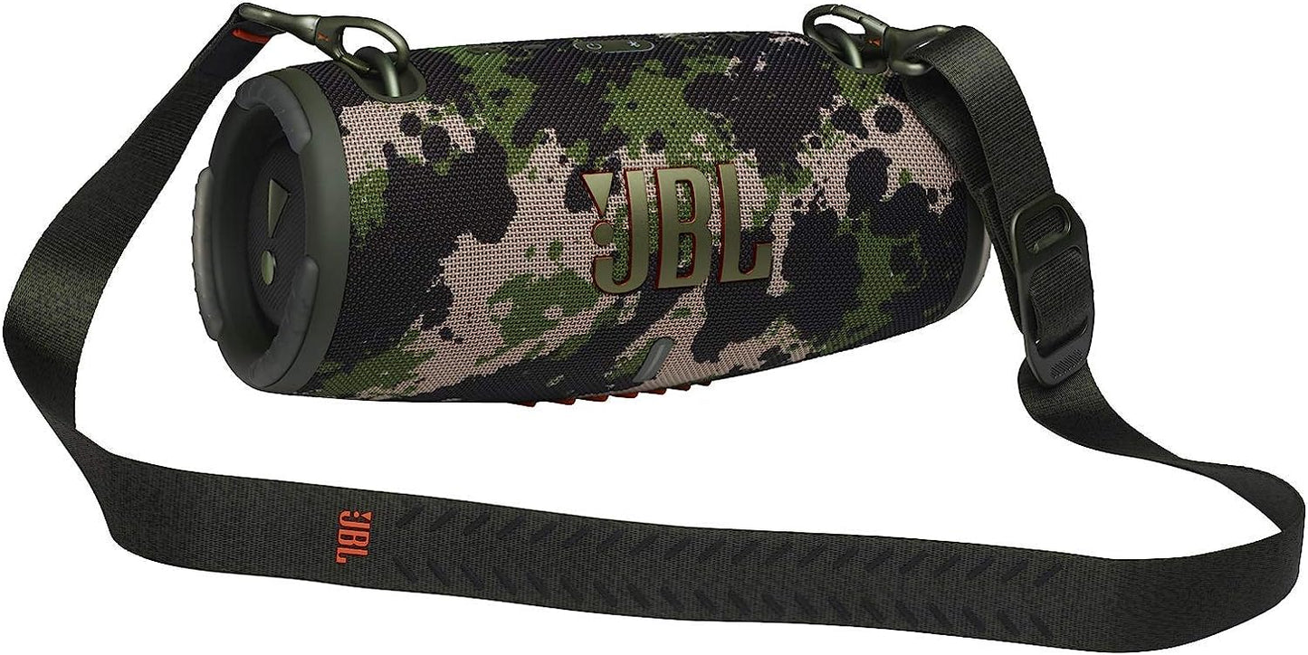 JBL Xtreme 3 Musikbox in Camouflage – Wasserdichter, portabler Stereo Bluetooth Speaker mit integrierter Powerbank – Mit nur einer Akku-Ladung bis zu 15 Stunden Musikgenuss