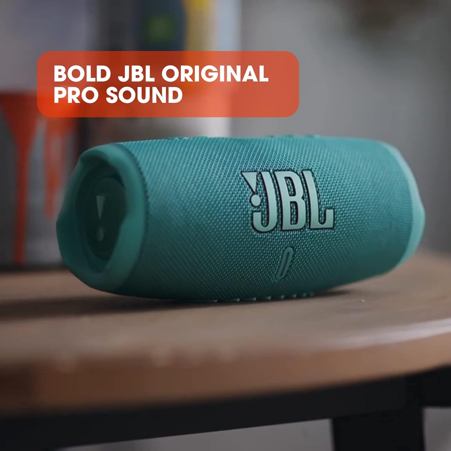 JBL Charge 5 Bluetooth-Lautsprecher in Schwarz – Wasserfeste, portable Boombox mit integrierter Powerbank – Eine Akku-Ladung für bis zu 20 Stunden kabellosen Musikgenuss